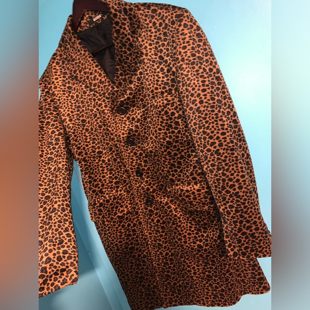 Leopard Print Blazer Jacket with Side Slits
